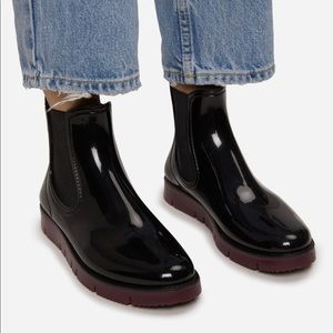 MATT AND NAT CHELZ VEGAN RAIN BOOTS US7